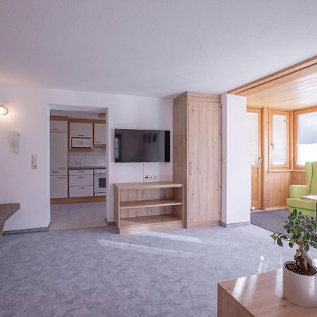 Haus St. Bernard Apartment Pettneu am Arlberg Luaran gambar